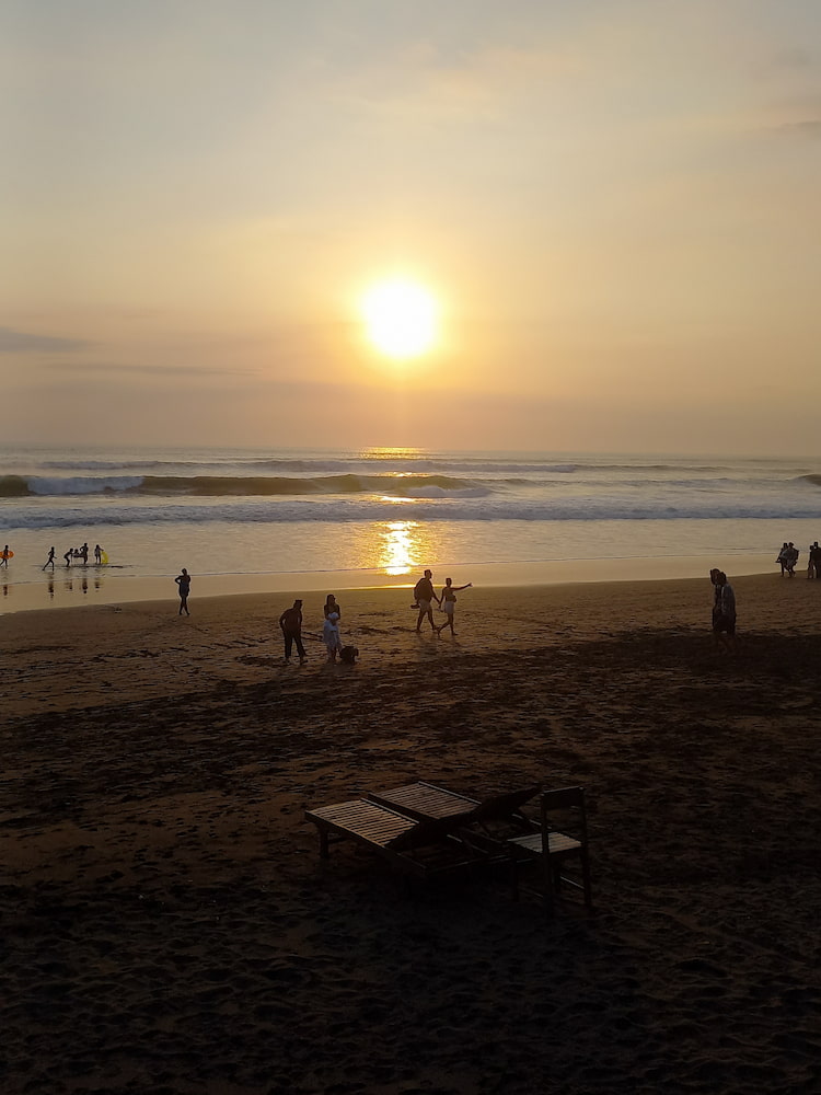 Dove andare a Bali - il tramonto sulla spiaggia a Semyniak