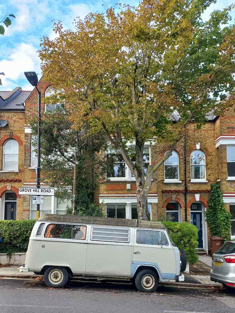 una classica via nella zona residenziale di peckham