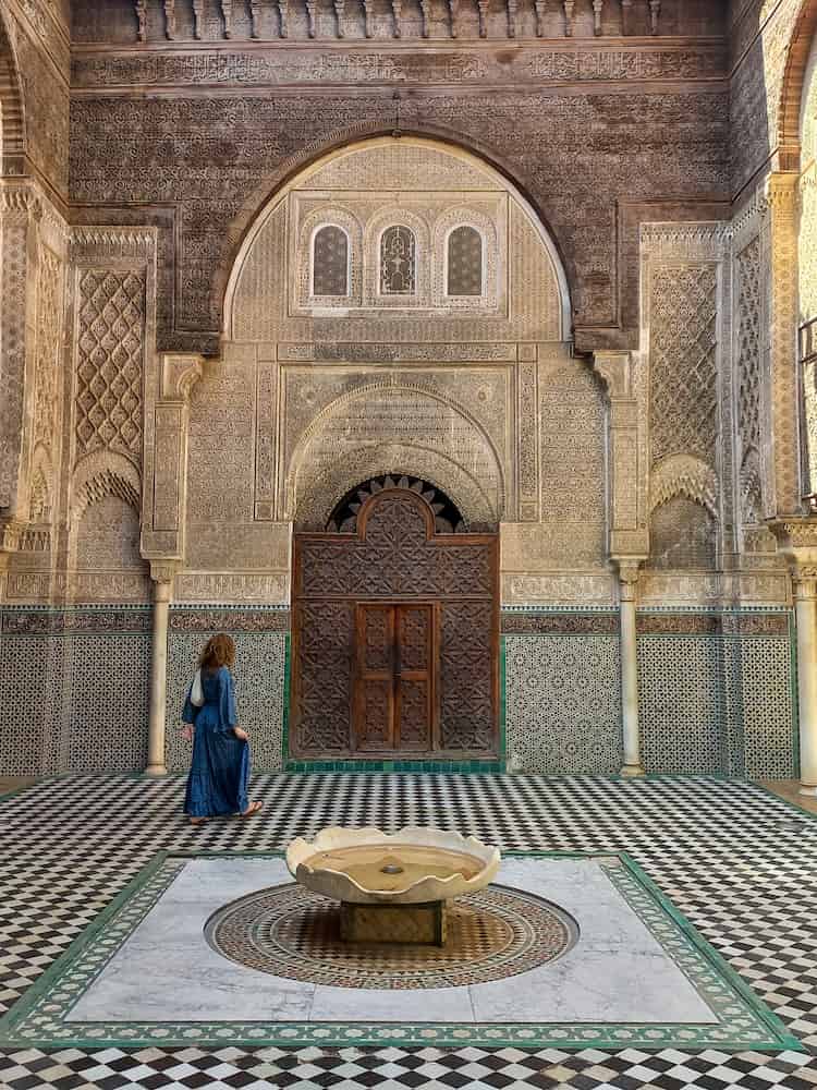 Cose da fare a Fes: le pareti decorate della medersa al attarine